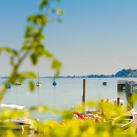 Gaestehaus Am See Гаенхофен Екстериор снимка