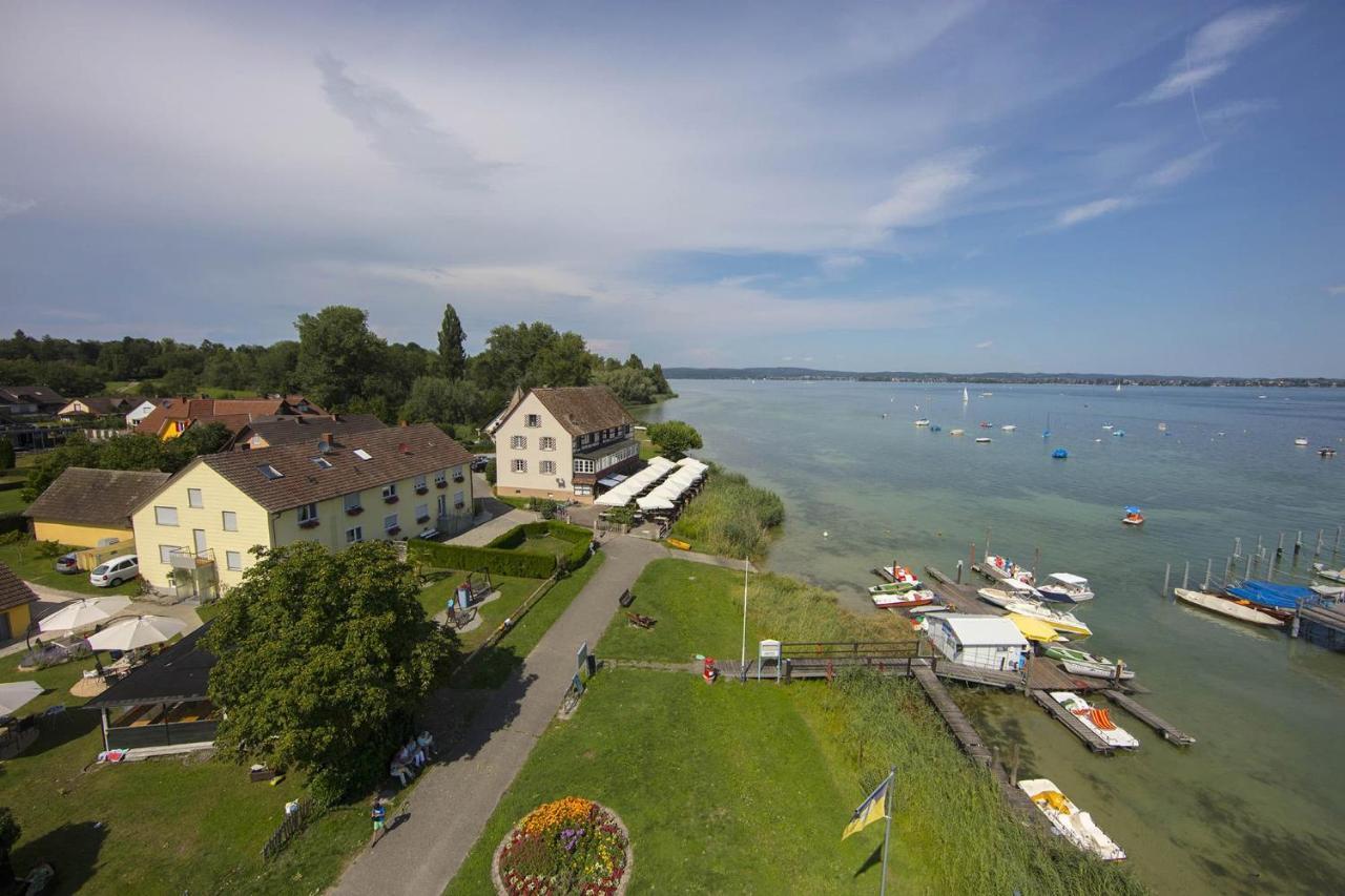 Gaestehaus Am See Гаенхофен Екстериор снимка