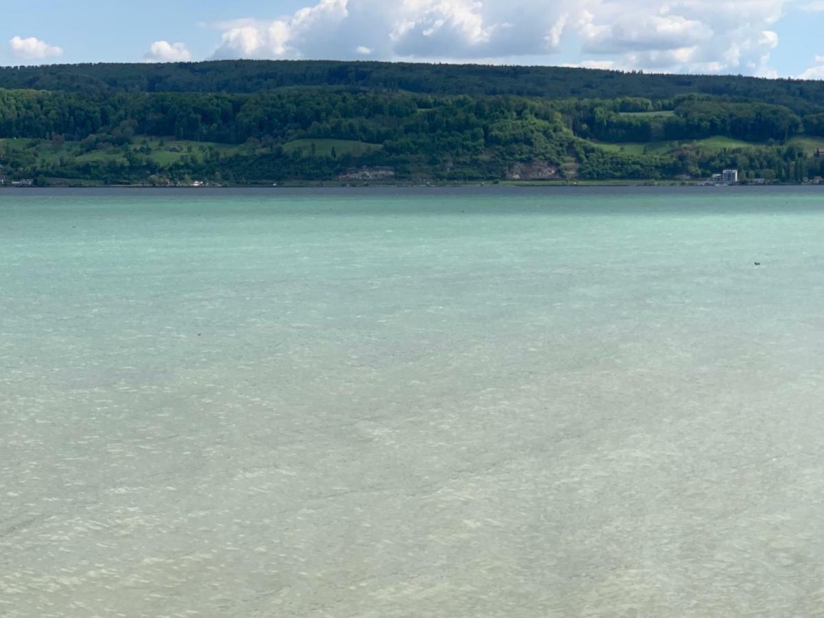 Gaestehaus Am See Гаенхофен Екстериор снимка